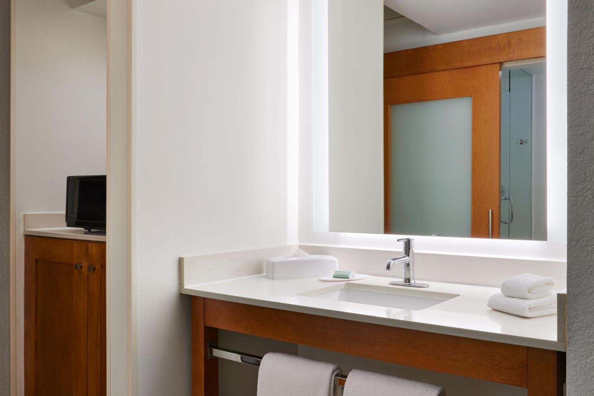Springhill Suites By Marriott San Antonio Downtown-Riverwalk Area Exterior photo