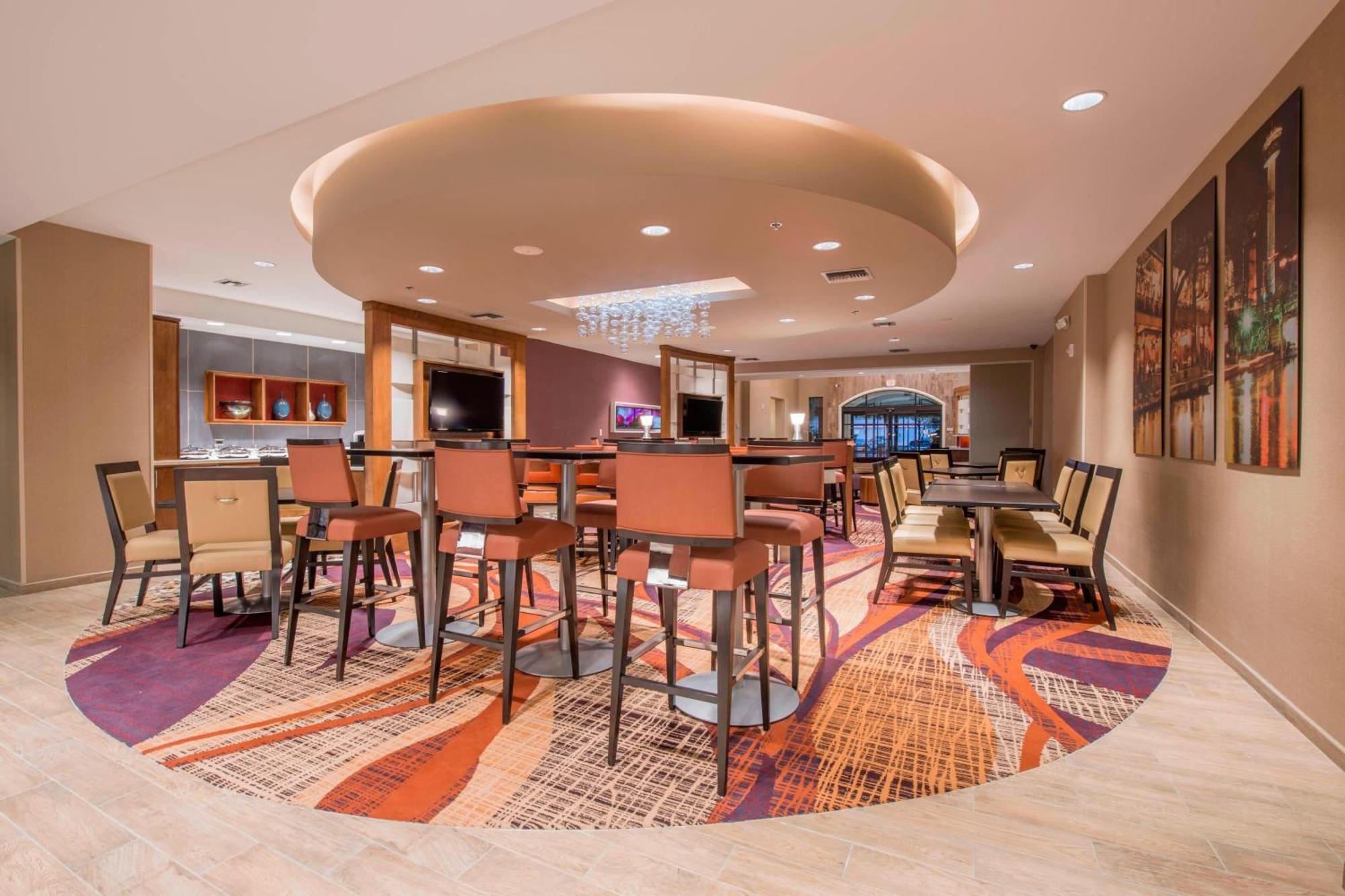 Springhill Suites By Marriott San Antonio Downtown-Riverwalk Area Exterior photo
